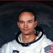 Πέθανε ο Μάικλ Κόλινς, ο “τρίτος άνθρωπος” της διαστημικής αποστολής Apollo 11