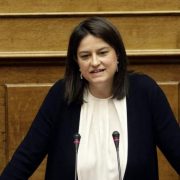 Ν. Κεραμέως:Παράταση του σχολικού έτους