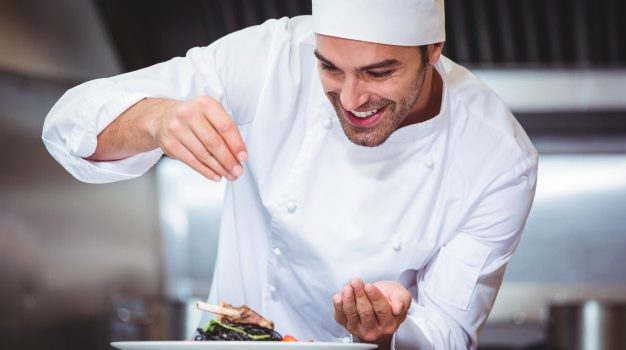 Η πρωτοβουλία της Κουζίνας του Αιγαίου, (Aegean Cuisine) αποτελείται από 189 επιχειρήσεις εστίασης σε 23 νησιά των Κυκλάδων