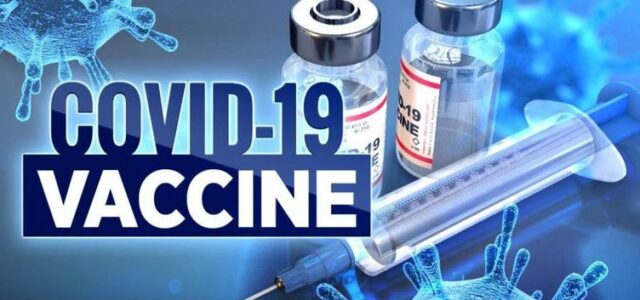 Τα εμβόλια Covid-19 φαίνεται να «φρενάρουν» και τις νέες μεταλλάξεις του κορονοϊού, δείχνει για πρώτη φορά μια διεθνής μελέτη
