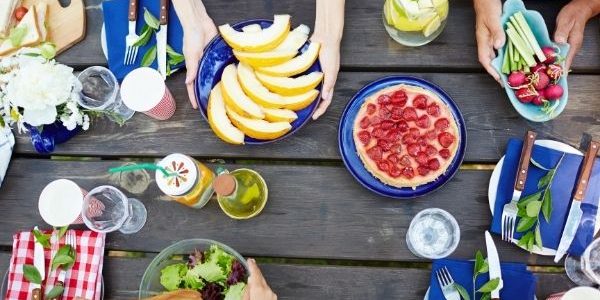 Τα μεγάλα διατροφικά ΝΑΙ και ΟΧΙ για τις πολύ ζεστές καλοκαιρινές μέρες