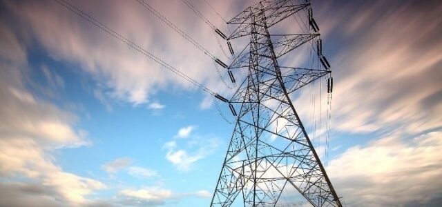 ΡΑΕ: Μεγάλες αποκλίσεις μεταξύ των προμηθευτών στα τιμολόγια ηλεκτρικής ενέργειας