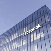 Το Facebook παρουσίασε τα πρώτα «έξυπνα» γυαλιά του επαυξημένης πραγματικότητας