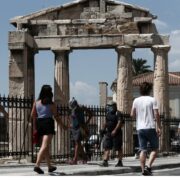 Εύσημα στην Ελλάδα για την πορεία του τουρισμού εφέτος από το WTTC – Θα μπορούσε να αποτελέσει και για άλλες χώρες σημείο αναφοράς