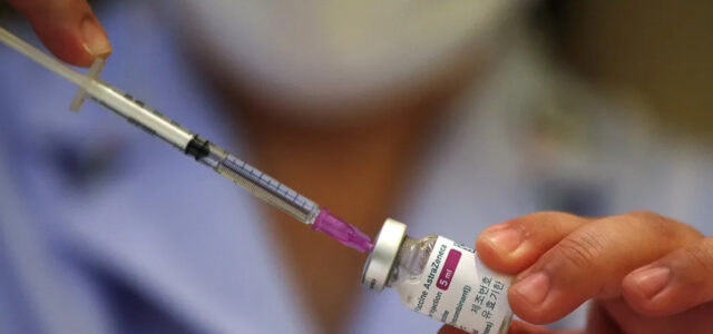 Αναστέλλονται και αύριο 26 Ιανουαρίου τα ραντεβού στα εμβολιαστικά κέντρα των νομών Αττικής και Εύβοιας