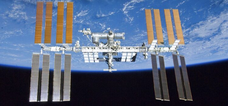 Διαστημικά συντρίμμια απείλησαν τον ISS – Ευθύνεται ρωσική πυραυλική δοκιμή;