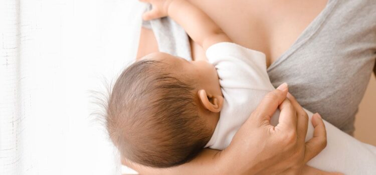 Τόσο η λοίμωξη όσο και ο εμβολιασμός κατά του κορονοϊού γυναικών που θηλάζουν οδηγεί στην παραγωγή εξουδετερωτικών αντισωμάτων έναντι του ιού στο μητρικό γάλα