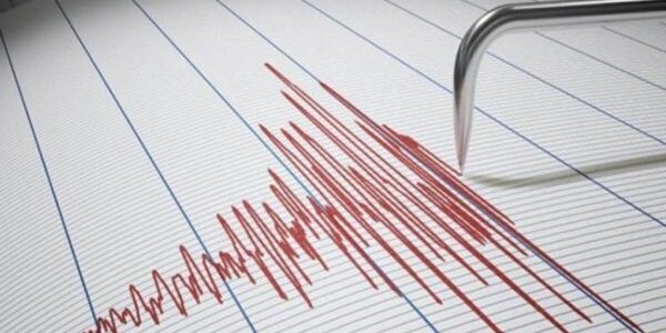 Ισχυρός σεισμός τώρα στους Δελφούς ,αισθητός στην Αθήνα