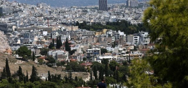 Τον Δεκέμβριο τα αποκαλυπτήρια του νέου ΕΝΦΙΑ – Χαμηλότερος ο φόρος για τους περισσότερους