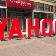 Η Yahoo διακόπτει την πρόσβαση των υπηρεσιών της στην Κίνα