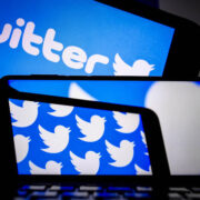 Το Twitter άρχισε να δοκιμάζει την κοινοποίηση μεγάλων κειμένων έως 2.500 λέξεων
