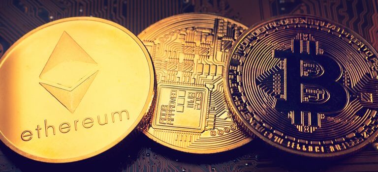 Το Bitcoin και το Ethereum ανακάμπτουν 8%