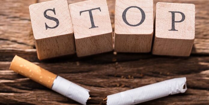 Το κόψιμο του τσιγάρου μετά από διάγνωση καρκίνου των πνευμόνων βελτιώνει σημαντικά την επιβίωση του ασθενούς, σύμφωνα με ιταλική έρευνα