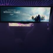 Νέα τεχνολογία μεταμορφώνει το αυτοκίνητο σε κινηματογραφική αίθουσα