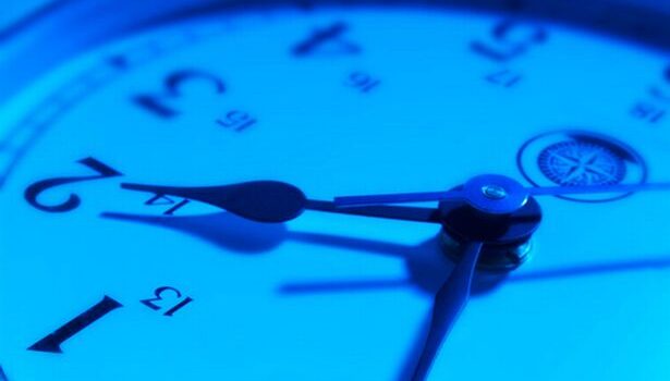 Αλλάζει η ώρα: Την Κυριακή 27 Μαρτίου γυρίστε τα ρολόγια μία ώρα μπροστά, από 3:00 σε 4:00