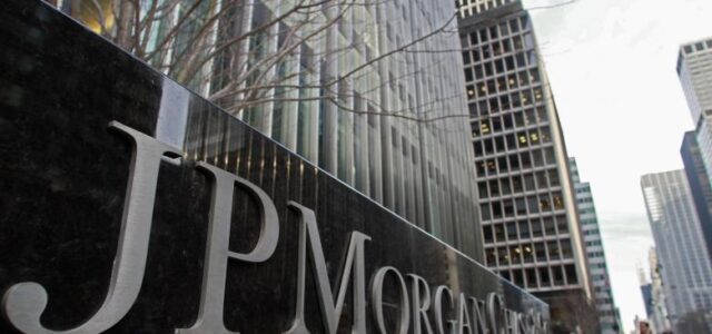 JP Morgan: Τι σηματοδοτεί η «ψήφος» του αμερικανικού κολοσσού στην Ελλάδα