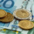 Συνταξιούχοι: Λήγει σήμερα η προθεσμία για τα 250 ευρώ – Τι πρέπει να κάνουν για να πάρουν την έκτακτη ενίσχυση