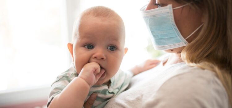 Τα μωρά που γεννήθηκαν μέσα στην πανδημία έχουν ελαφρώς χειρότερες επιδόσεις στα αναπτυξιακά τεστ