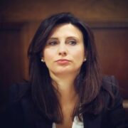 Νίνα Κασιμάτη: «Όχι στην ιδιοκτησιακή λογική της Γραφειοκρατίας του ΣΥΡΙΖΑ – Ναι στη δημοκρατική αρχή»