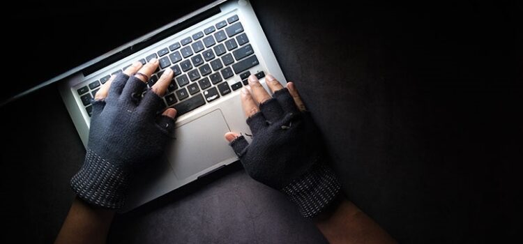 Προσοχή στις φιλανθρωπικές απάτες στο διαδίκτυο που εκμεταλλεύονται τον πόλεμο στην Ουκρανία, προειδοποιεί η ESET