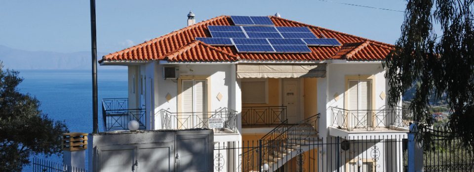Φωτοβολταϊκά στο σπίτι: πόσο κοστίζει η ενεργειακή αυτονομία – Όσα πρέπει να ξέρετε