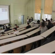 Έρχεται το Ελληνικό Erasmus: Τι είναι και πώς θα εφαρμοστεί στα πανεπιστήμια – Οι αλλαγές του νομοσχεδίου