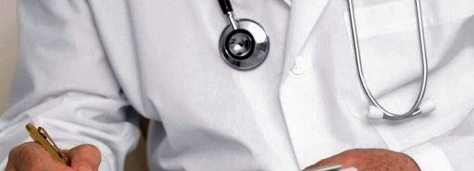 Από τις 15 Μαρτίου η συνταγογράφηση στους ανασφάλιστους πολίτες από τους γιατρούς των δημόσιων υγειονομικών μονάδων