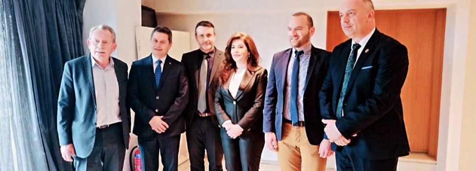 Με θέμα τον τουρισμό ο Δήμαρχος Σαλαμίνας συμμετείχε σε Συζήτηση Στρογγυλής Τραπέζης προσκεκλημένος από την Πρέσβη της Δημοκρατίας της Αλβανίας