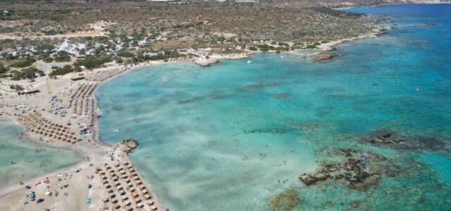 Αυτές είναι οι 4 ελληνικές παραλίες που φιγουράρουν στις 22 καλύτερες της Ευρώπης για το 2022