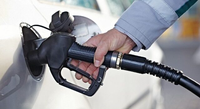 Ξεκινούν οι αιτήσεις για το επίδομα βενζίνης με βάση τον ΑΦΜ
