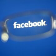 Facebook: Προβλήματα για τους χρήστες σε πολλές χώρες