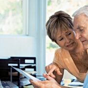 Συντάξεις: Πώς διαμορφώνονται τα όρια ηλικίας για τις μειωμένες – Πότε και ποιους συμφέρει να βγουν