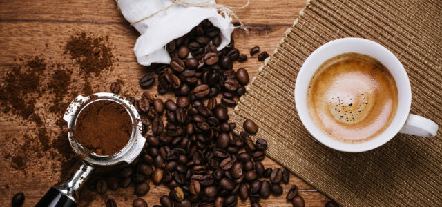 Ο καφές σχετίζεται με αυξημένο προσδόκιμο ζωής και καλύτερη καρδιαγγειακή υγεία