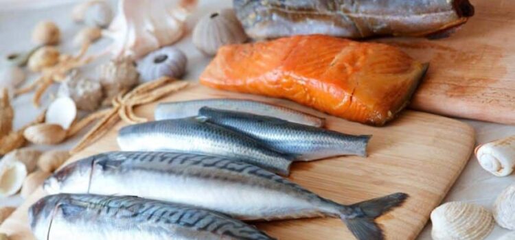 Ο σολομός, η σαρδέλα και άλλα ψάρια με πολλά ωμέγα-3 λιπαρά οξέα κάνουν καλό στο μυαλό ενός μεσήλικα, σύμφωνα με αμερικανική μελέτη