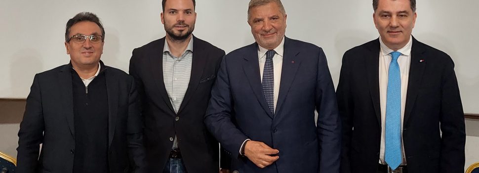 Νέος Πρόεδρος του Περιφερειακού Συμβουλίου Αττικής εξελέγη ο Γ. Δημόπουλος μετά από εισήγηση του Περιφερειάρχη Αττικής Γ. Πατούλη