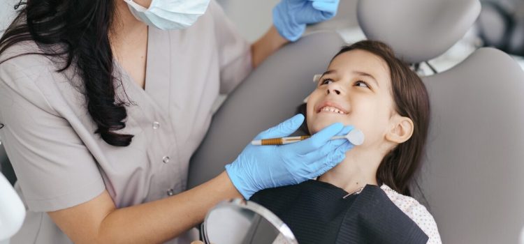 Dentist pass: Δωρεάν εξετάσεις στον οδοντίατρο για παιδιά από 6 έως 12 ετών – Οι δικαιούχοι