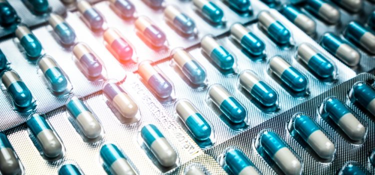 Η συχνή χρήση αντιβιοτικών μπορεί να αυξήσει τον κίνδυνο φλεγμονώδους νόσου του εντέρου, σύμφωνα με νέα έρευνα
