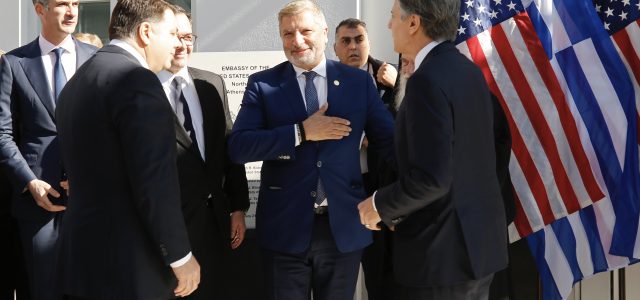 Στα εγκαίνια της βόρειας πτέρυγας της Αμερικανικής Πρεσβείας στην Αθήνα, παρουσία και του Αμερικανού Υπουργού Εξωτερικών Α. Μπλίνγκεν,  ο Περιφερειάρχης Αττικής Γ. Πατούλης