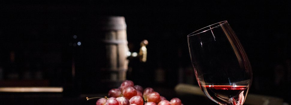 Προτάσεις κρασιών από το Οίνου Ροές στη Σαλαμίνα