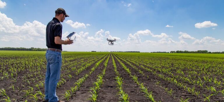 Ερχονται έξυπνες πόλεις και γεωργία με drones