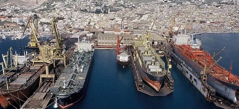 Στα 593 ανήλθε πέρυσι ο αριθμός των επισκευασθέντων πλοίων, στην Ελλάδα, ανακοίνωσε η ΕΛΣΤΑΤ
