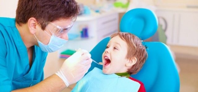 Πότε ξεκινά το dentist pass και το voucher για δωρεάν επισκέψεις σε οδοντίατρο