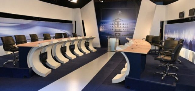 Η ιστορία των debates στην Ελλάδα: 8 τηλεοπτικές «μονομαχίες» από το 1990 έως το 2015