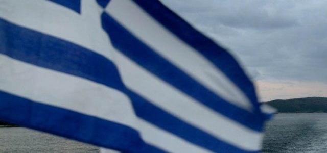 Ναυτικό Επιμελητήριο: Σταθερά στις υψηλότερες θέσεις μεταξύ των εθνικών νηολογίων η ελληνική σημαία