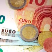 Ευρώ: Έρχονται νέα χαρτονομίσματα – Τα δύο πιθανά θέματα για τον σχεδιασμό τους