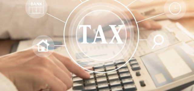 Εφορία: Φορολογία με νέου τύπου κριτήρια για τους ελεύθερους επαγγελματίες
