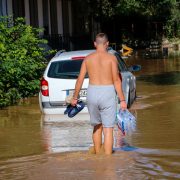 Κομισιόν για πλημμυρικούς χάρτες: Αντιμετωπίζουμε με σοβαρότητα τις παραβιάσεις της νομοθεσίας της Ε.Ε.