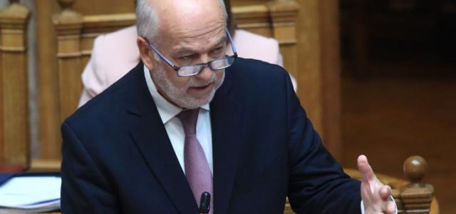 Αλλάζουν όλα στον Ποινικό Κώδικα: Στα 20 έτη η ποινή για κακούργημα, δήμευση περιουσίας για εμπρηστές, βαριές ποινές για ενδοοικογενειακή βία