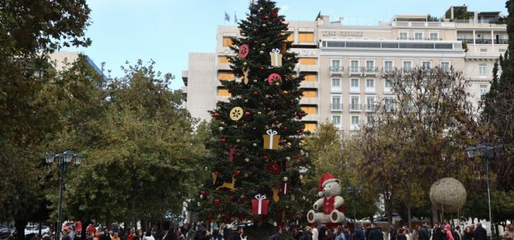Το 2024 έρχεται γεμάτο… δευτεριάτικες αργίες! Πότε κλείνουν τα σχολεία