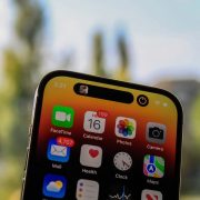 iPhone: Οι 3 ρυθμίσεις που μπορούν να προστατεύσουν τη συσκευή σας από επίδοξους κλέφτες